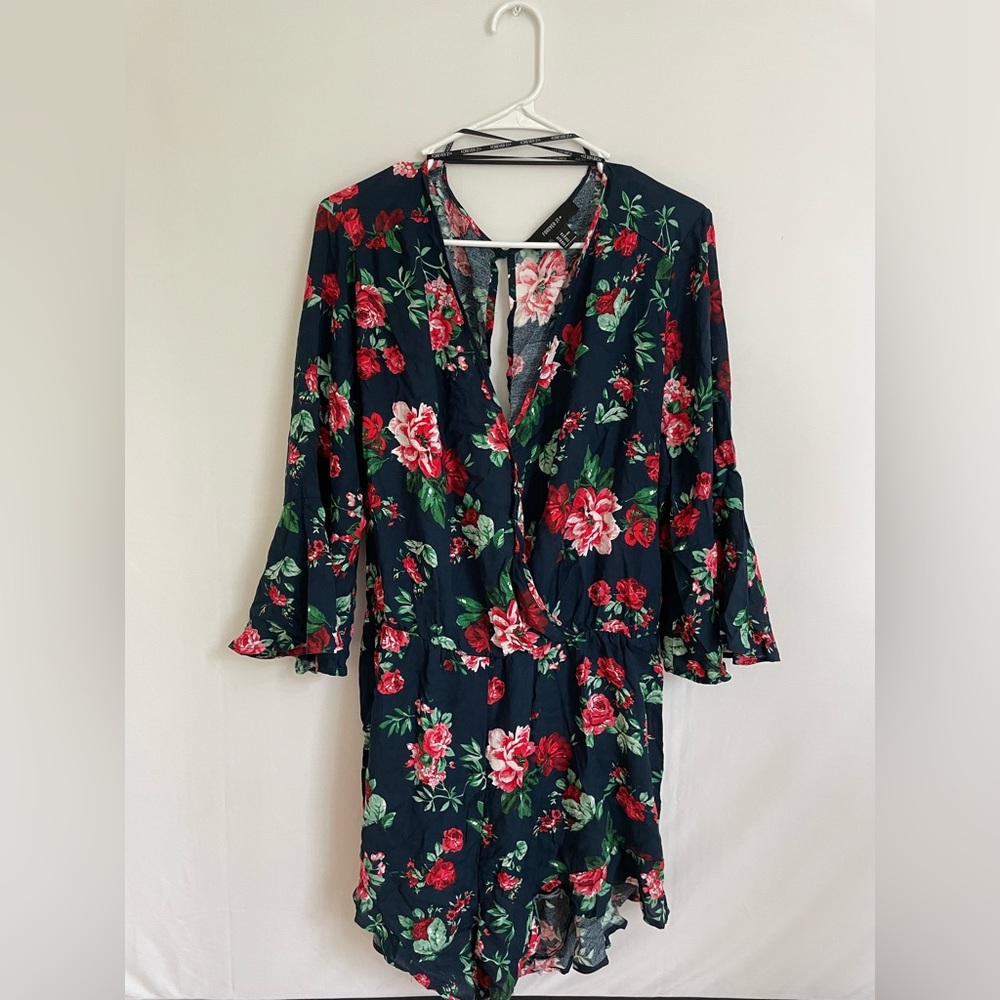 Floral Romper forever 21 NWOT